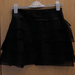BCBG ruffled skirt